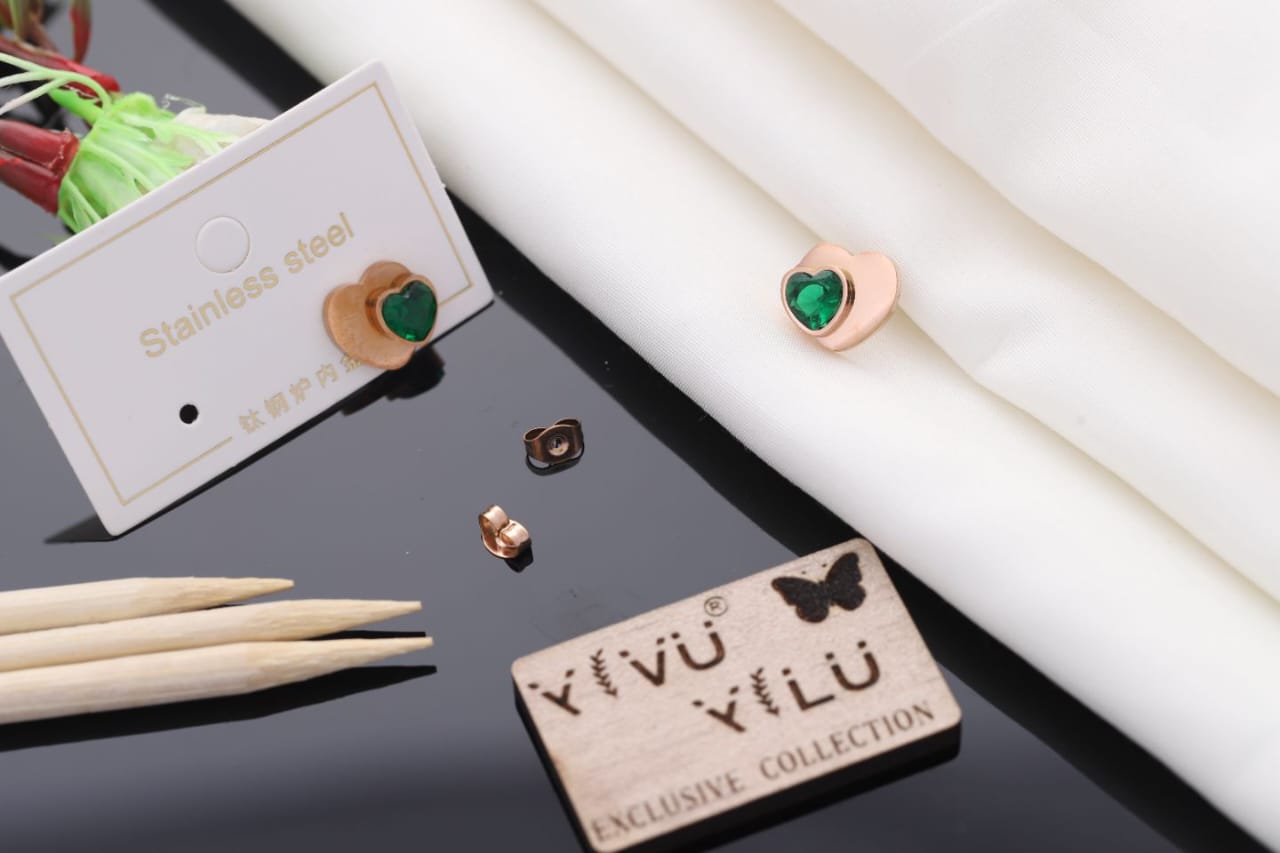 18K Rose Gold Heart Stud Earrings for Women