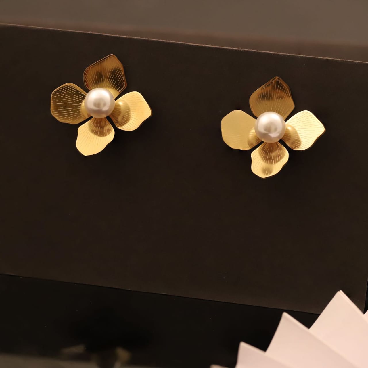 22K Gold Plated Pearl Floral Stud Earrings